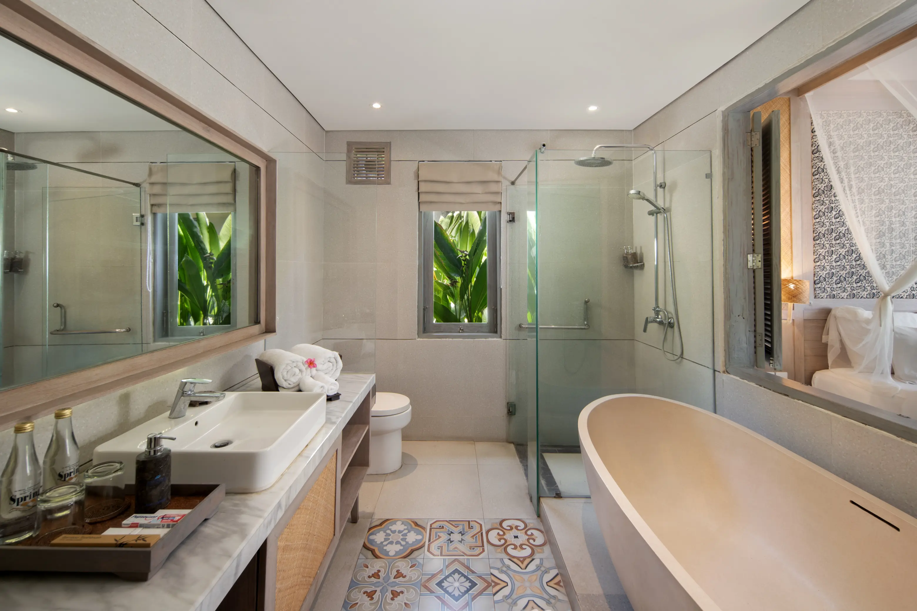 Grand Premier Garden View with Shuttle Denpasar - Candidasa - Denpasar's images